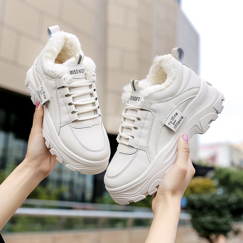 Women's Sneaker